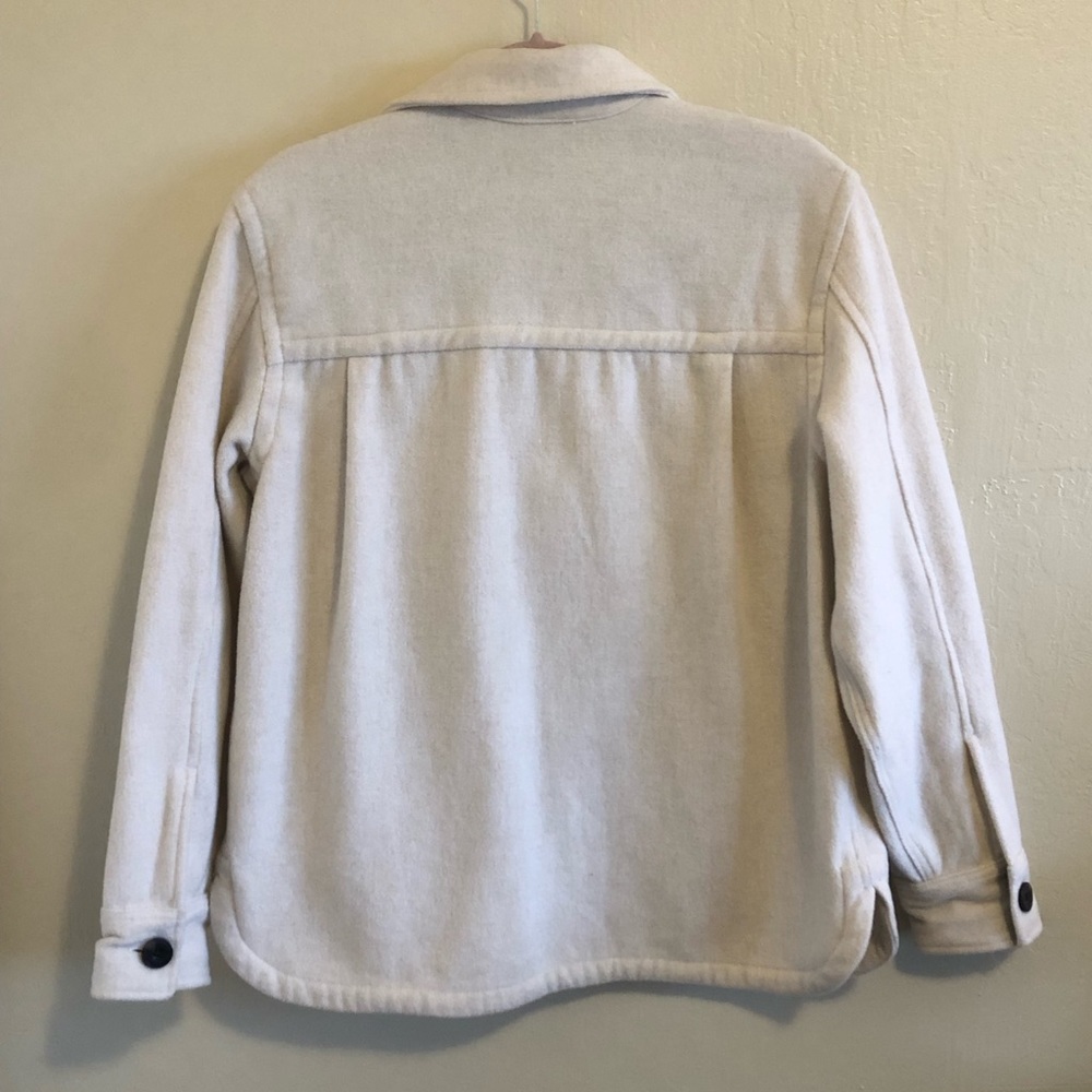 Free Assembly NWOT Shacket Size M Brown Button Down. Cream Color - Picture 3 of 7